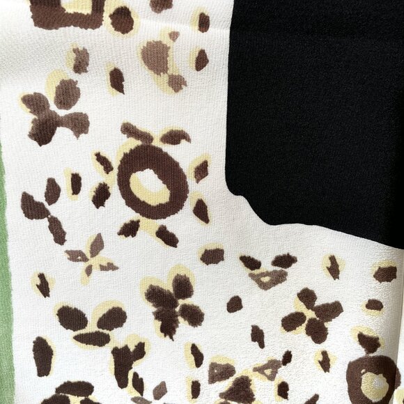 Emilio Pucci Silk Square Scarf – Vintage Botanical Print - Picture 9 of 15